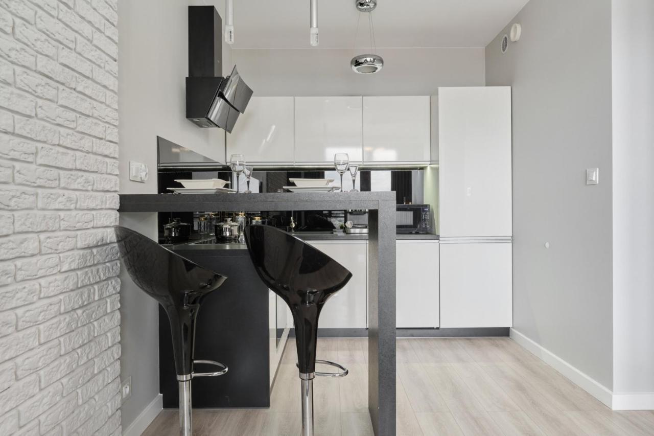 Odra Tower Apartment Center Of Wroclaw By Renters Prestige Exteriér fotografie