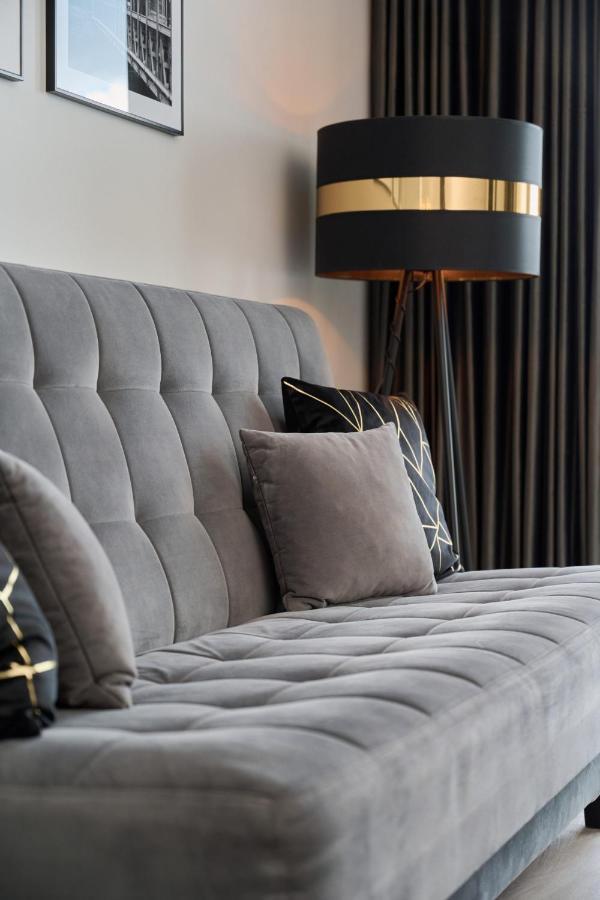 Odra Tower Apartment Center Of Wroclaw By Renters Prestige Exteriér fotografie