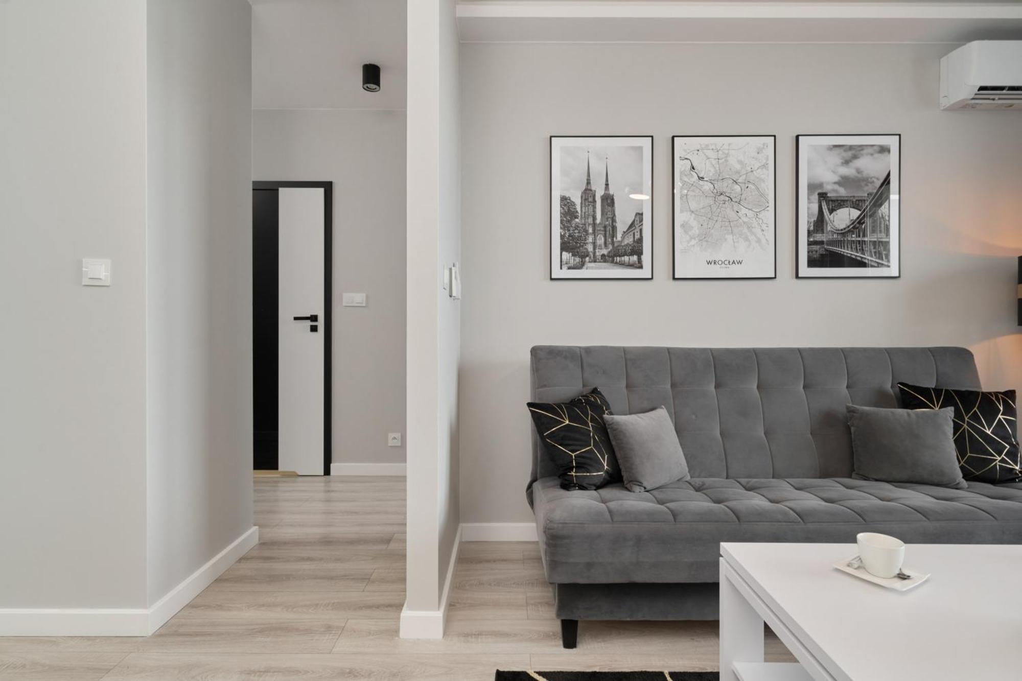 Odra Tower Apartment Center Of Wroclaw By Renters Prestige Exteriér fotografie